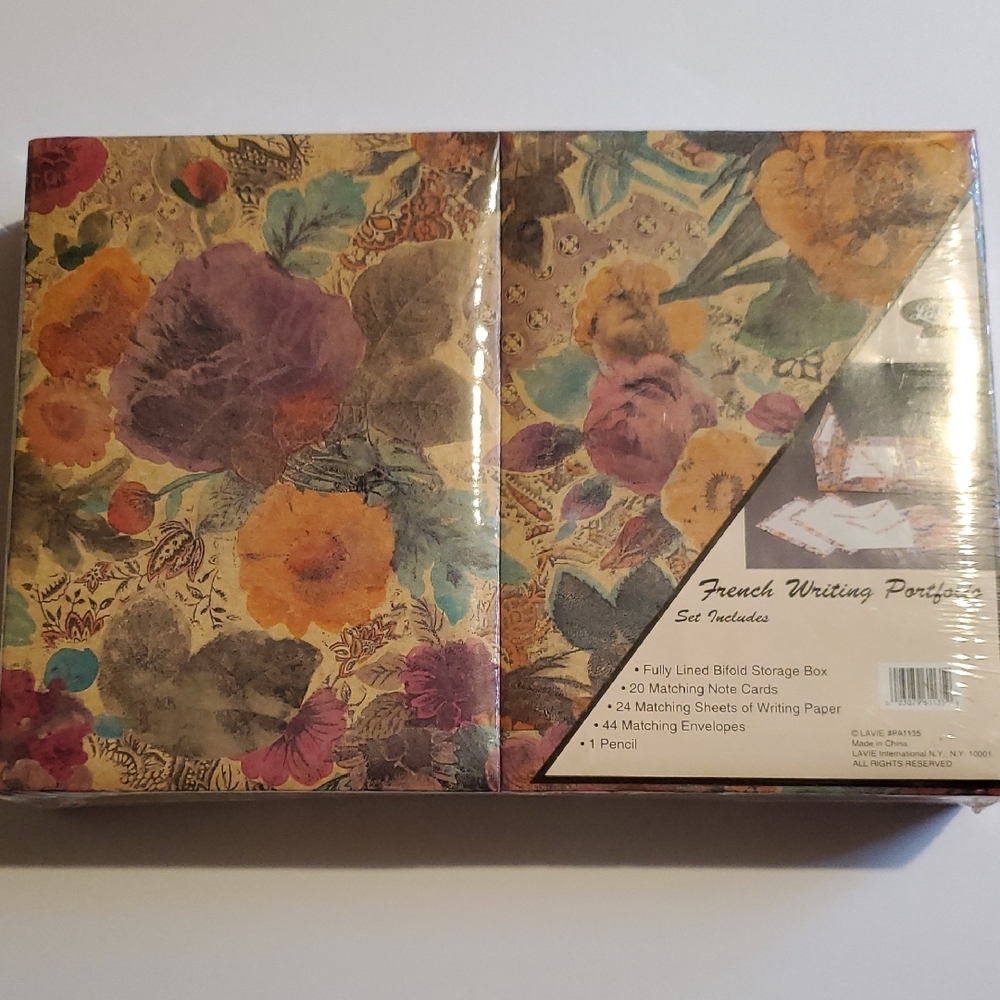 Floral French Writing Portfolio Set
